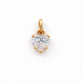 Dije  Corazón Oro 18k 1.03gr / 1.4cm x 0.6cm